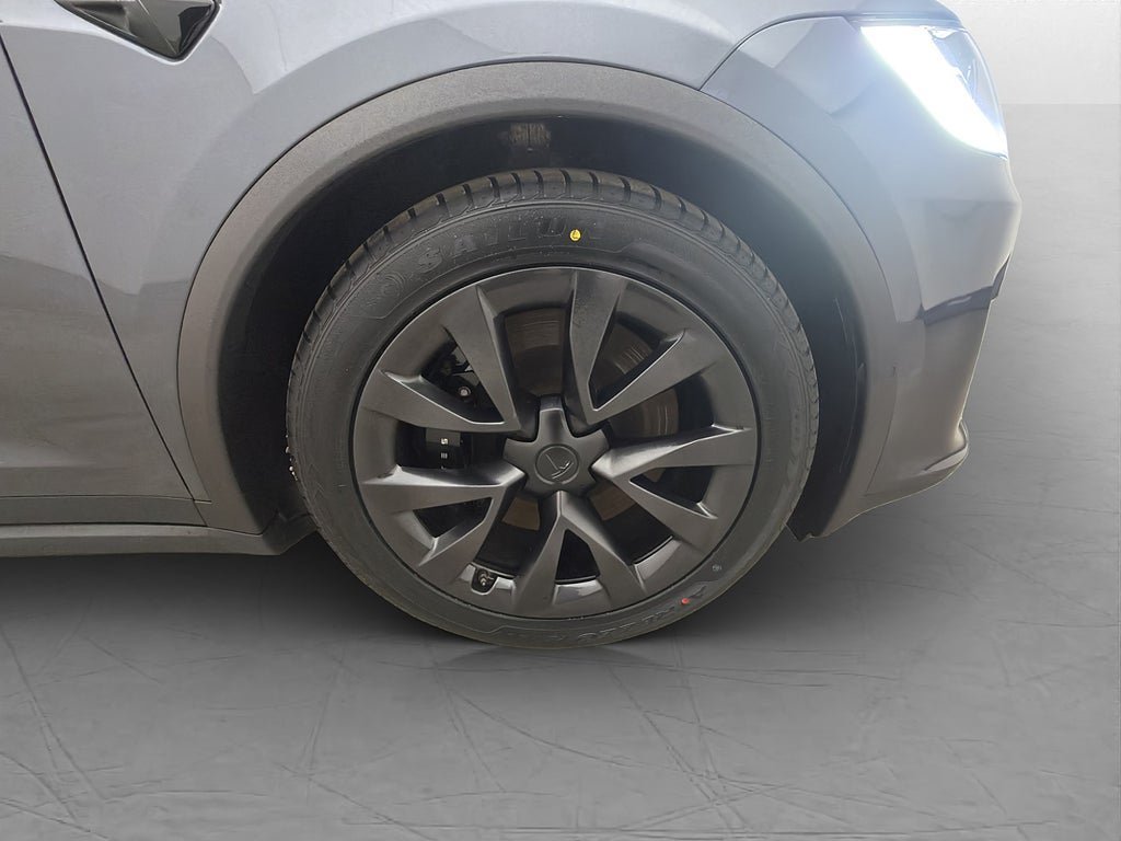 Vehicle Image 37