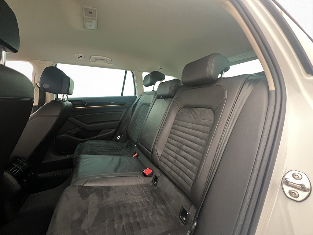 Vehicle Image 27