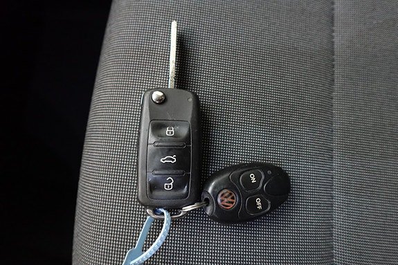 Vehicle Image 18