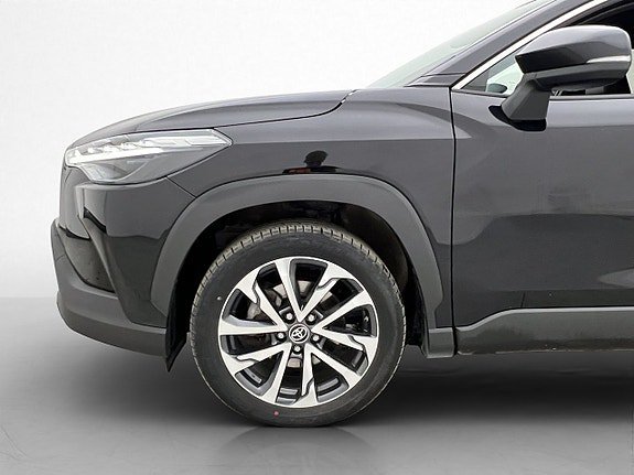 Vehicle Image 32