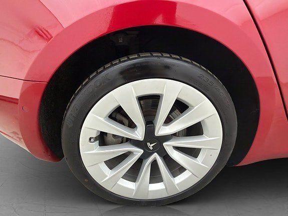 Vehicle Image 33