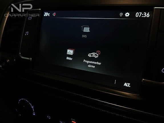 Vehicle Image 22