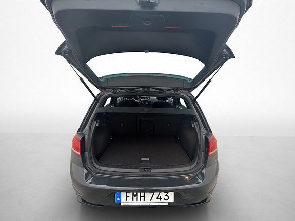 Vehicle Image 24