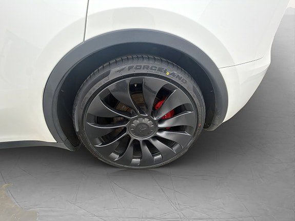 Vehicle Image 33
