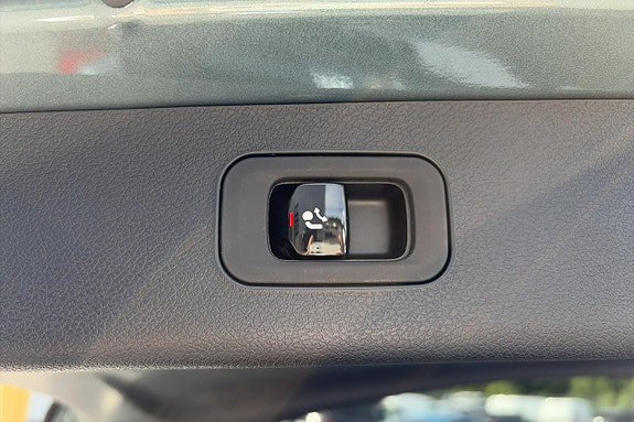 Vehicle Image 27