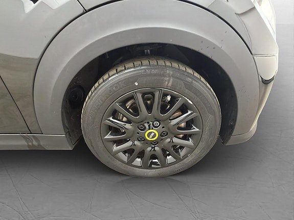 Vehicle Image 33