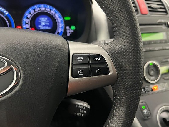 Vehicle Image 23