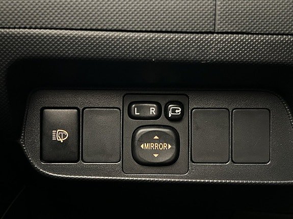 Vehicle Image 26