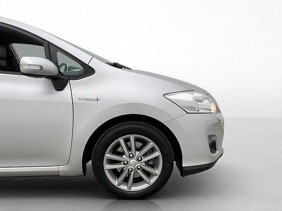 Vehicle Image 30