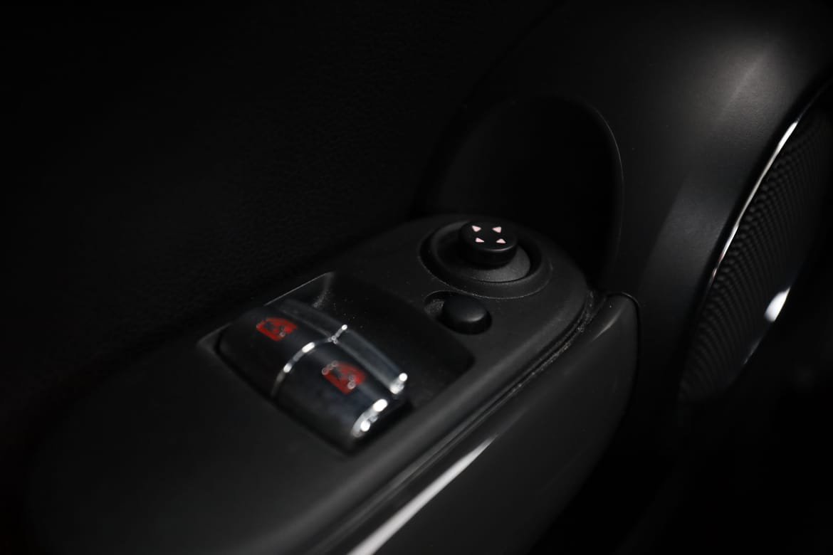 Vehicle Image 31