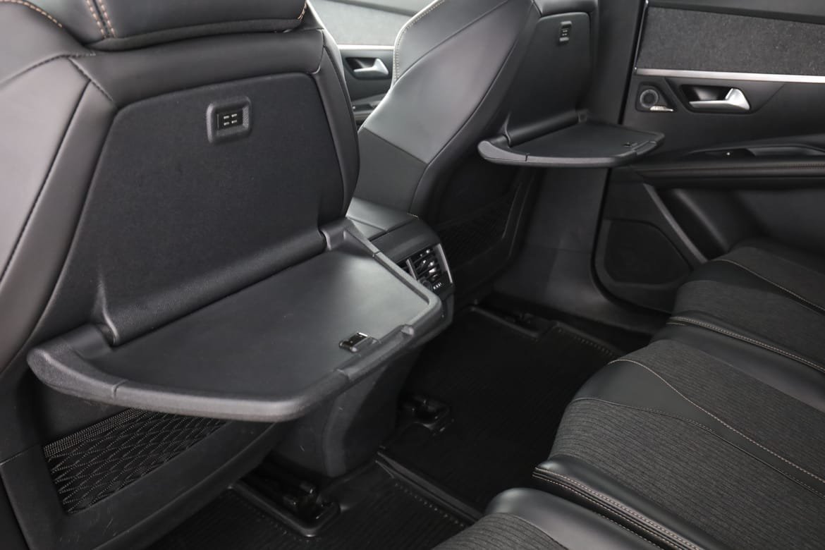 Vehicle Image 37