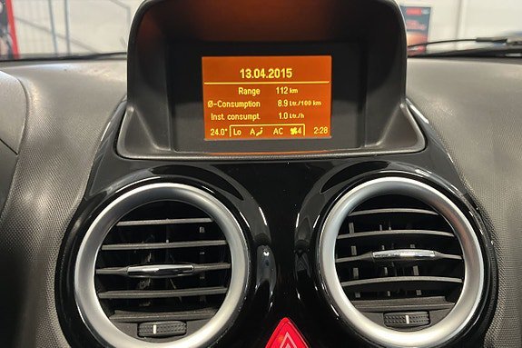 Vehicle Image 15