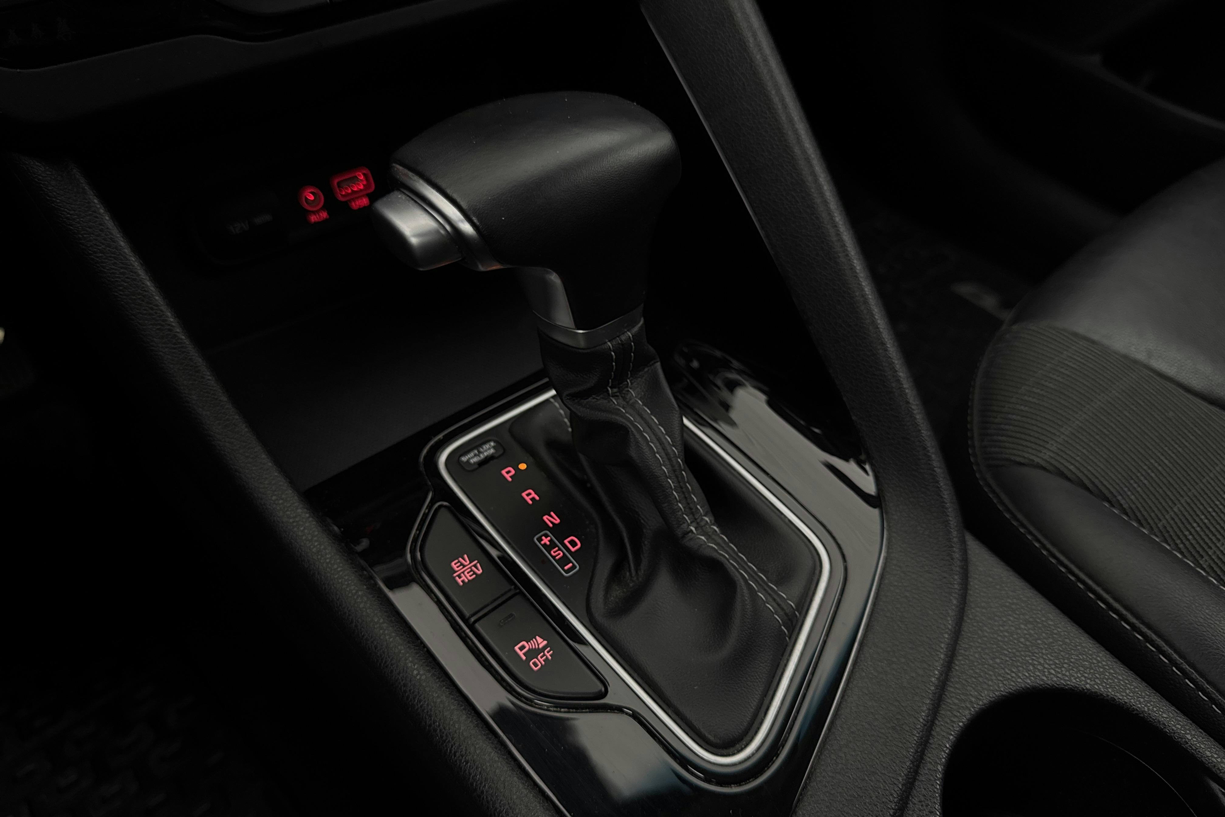 Vehicle Image 18