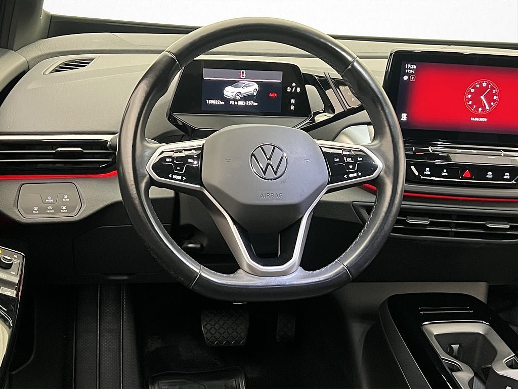 Vehicle Image 11