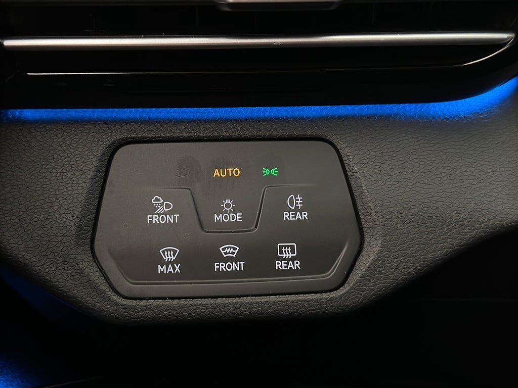 Vehicle Image 29