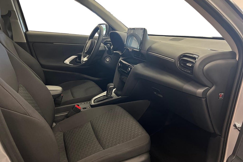 Vehicle Image 7