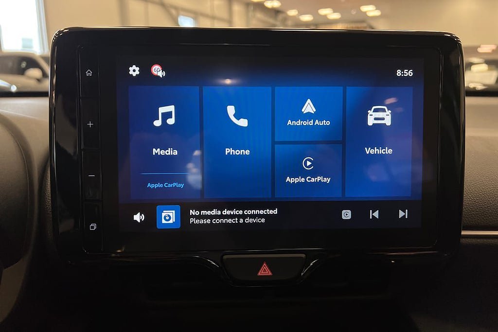 Vehicle Image 15