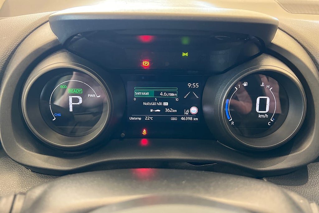 Vehicle Image 16