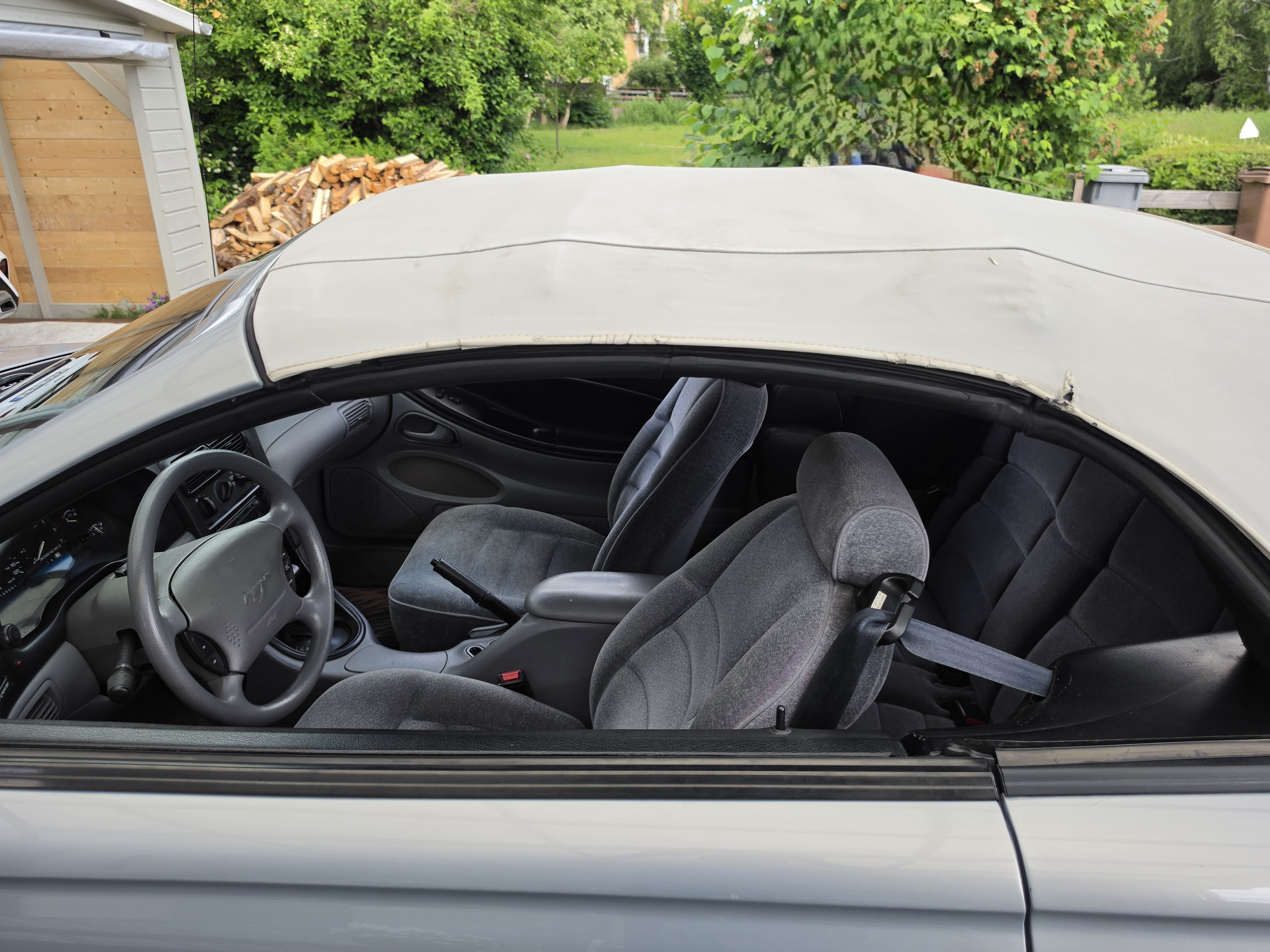 Vehicle Image 21