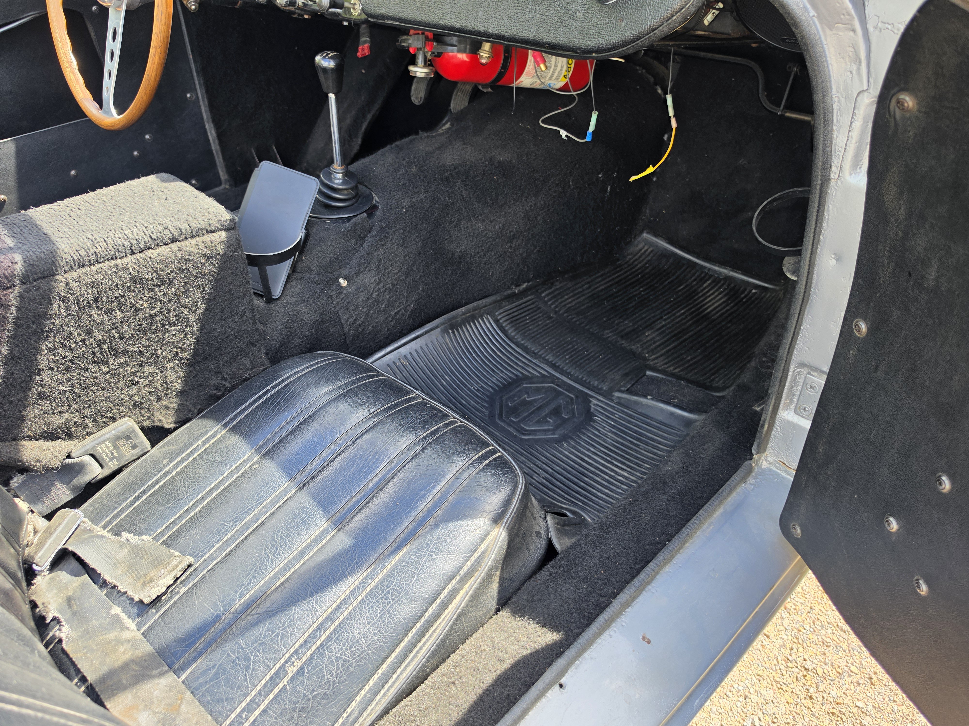 Vehicle Image 19