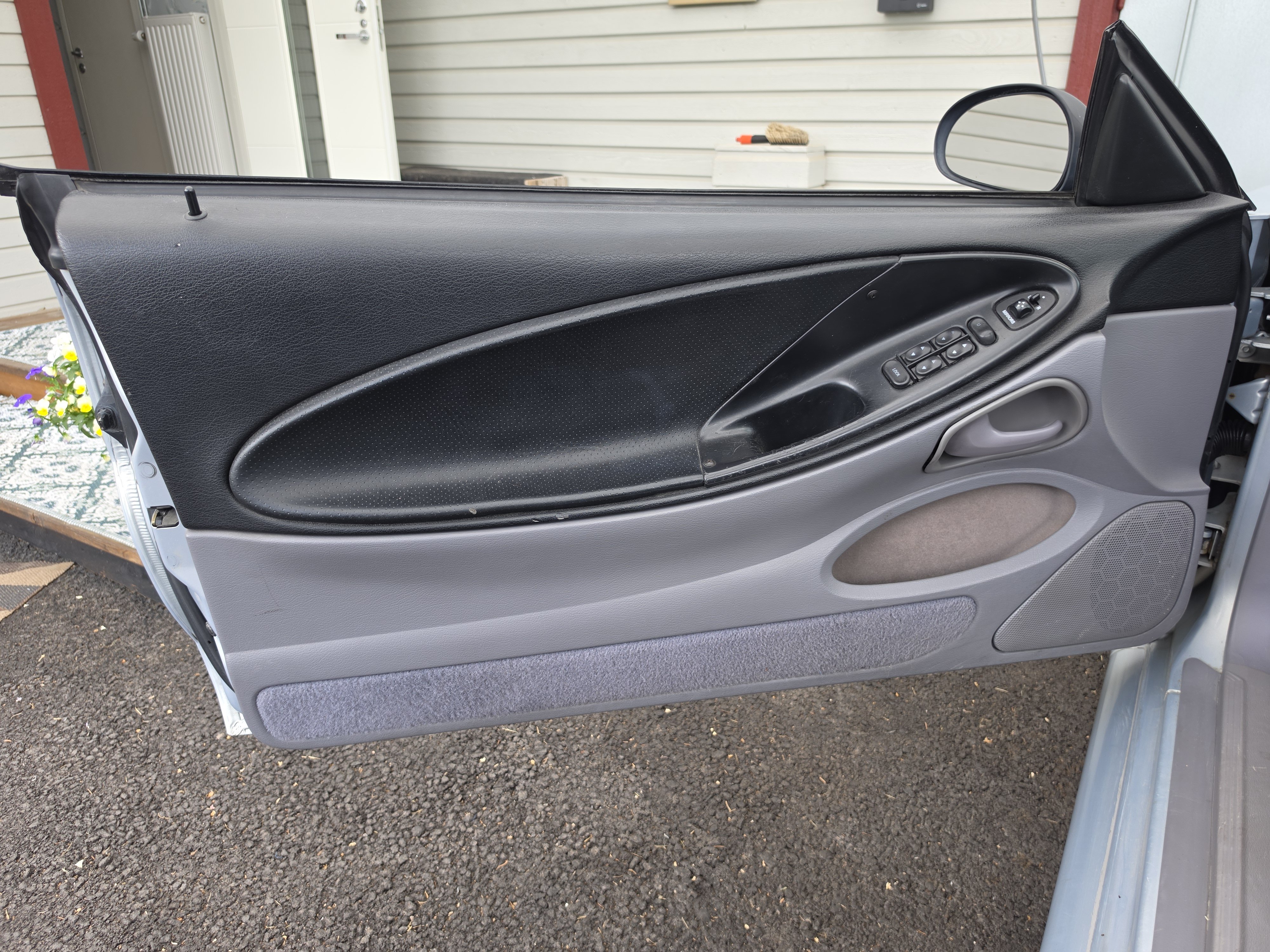 Vehicle Image 26