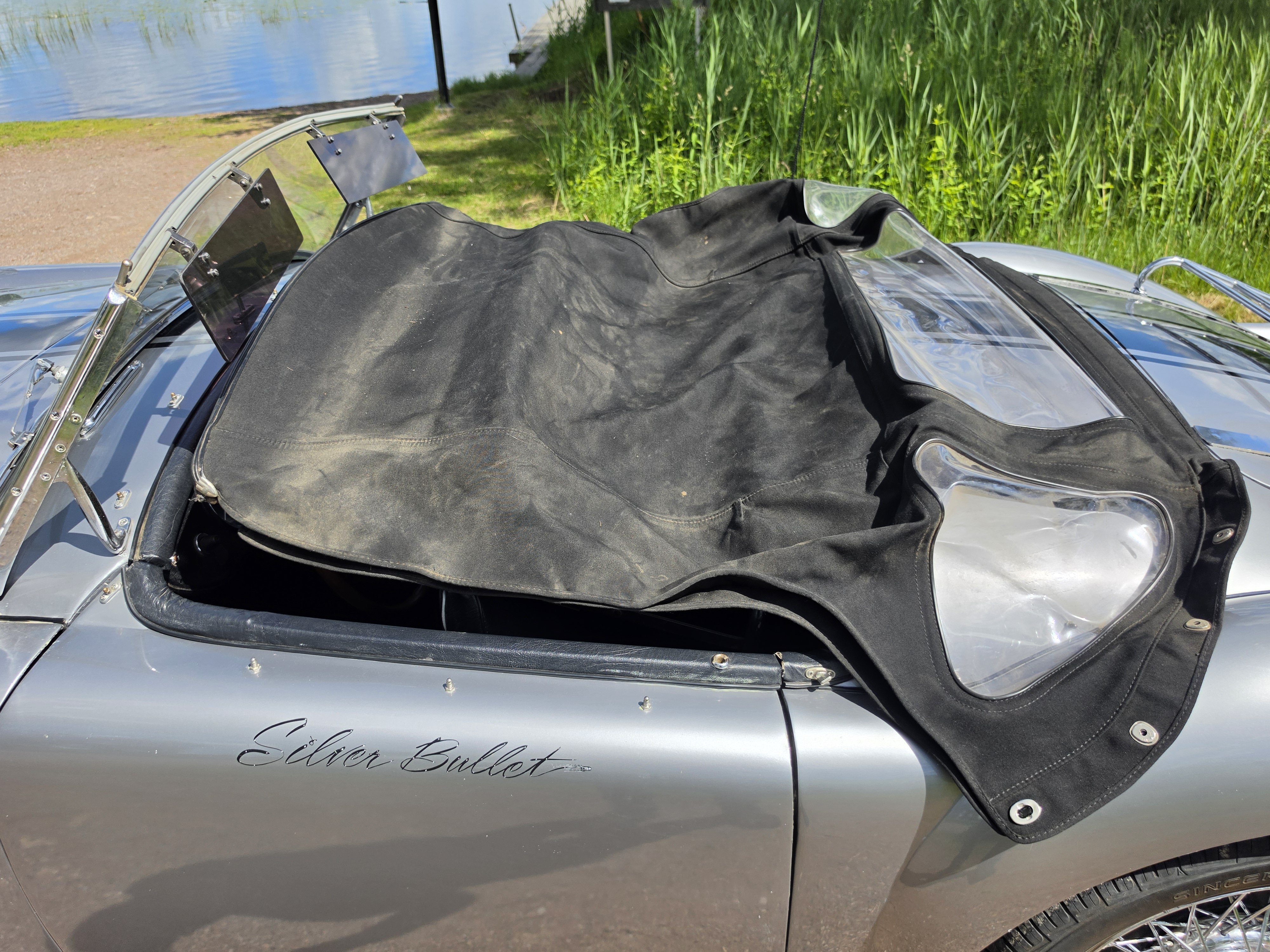 Vehicle Image 22