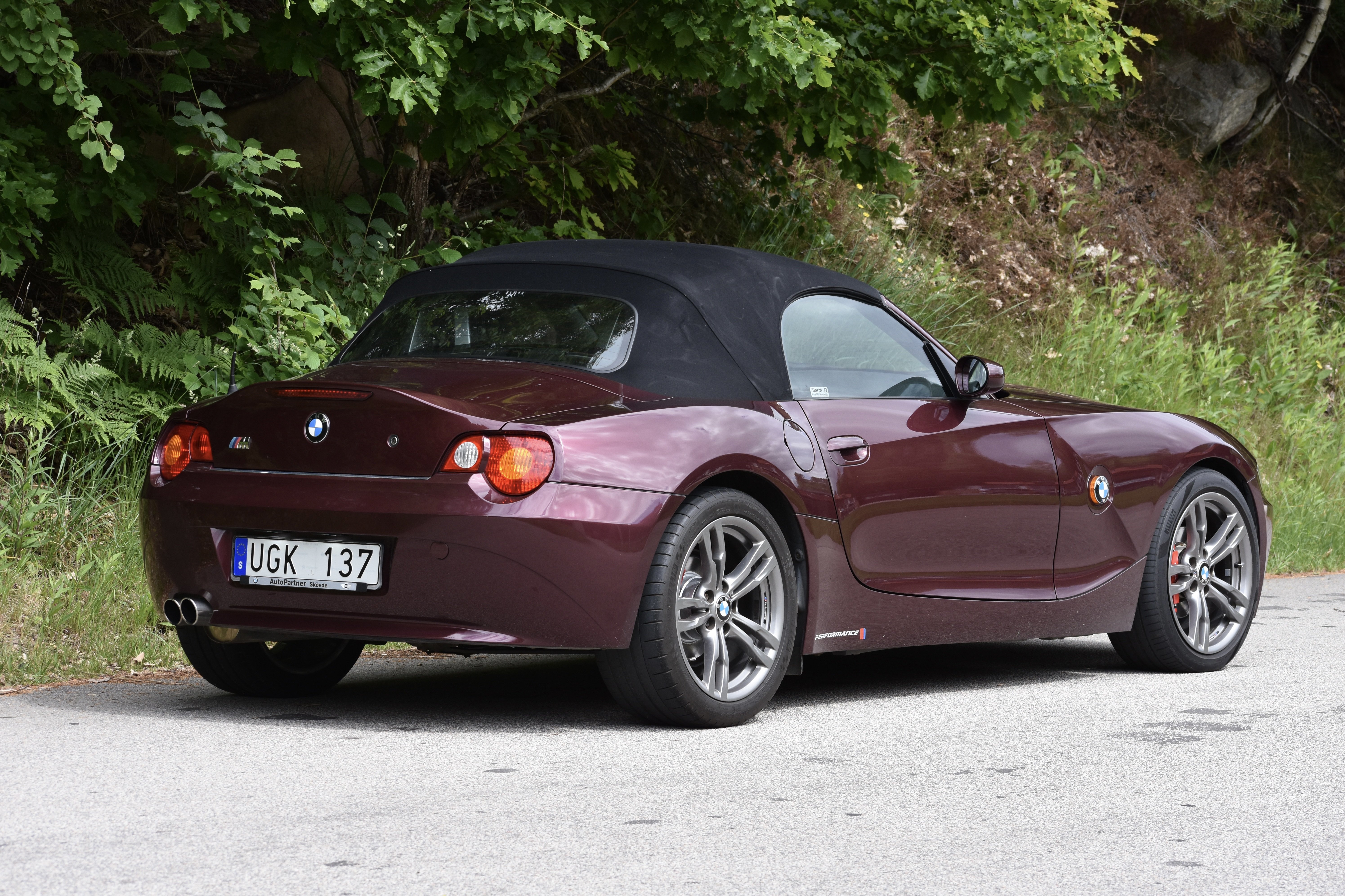 Vehicle Image 24