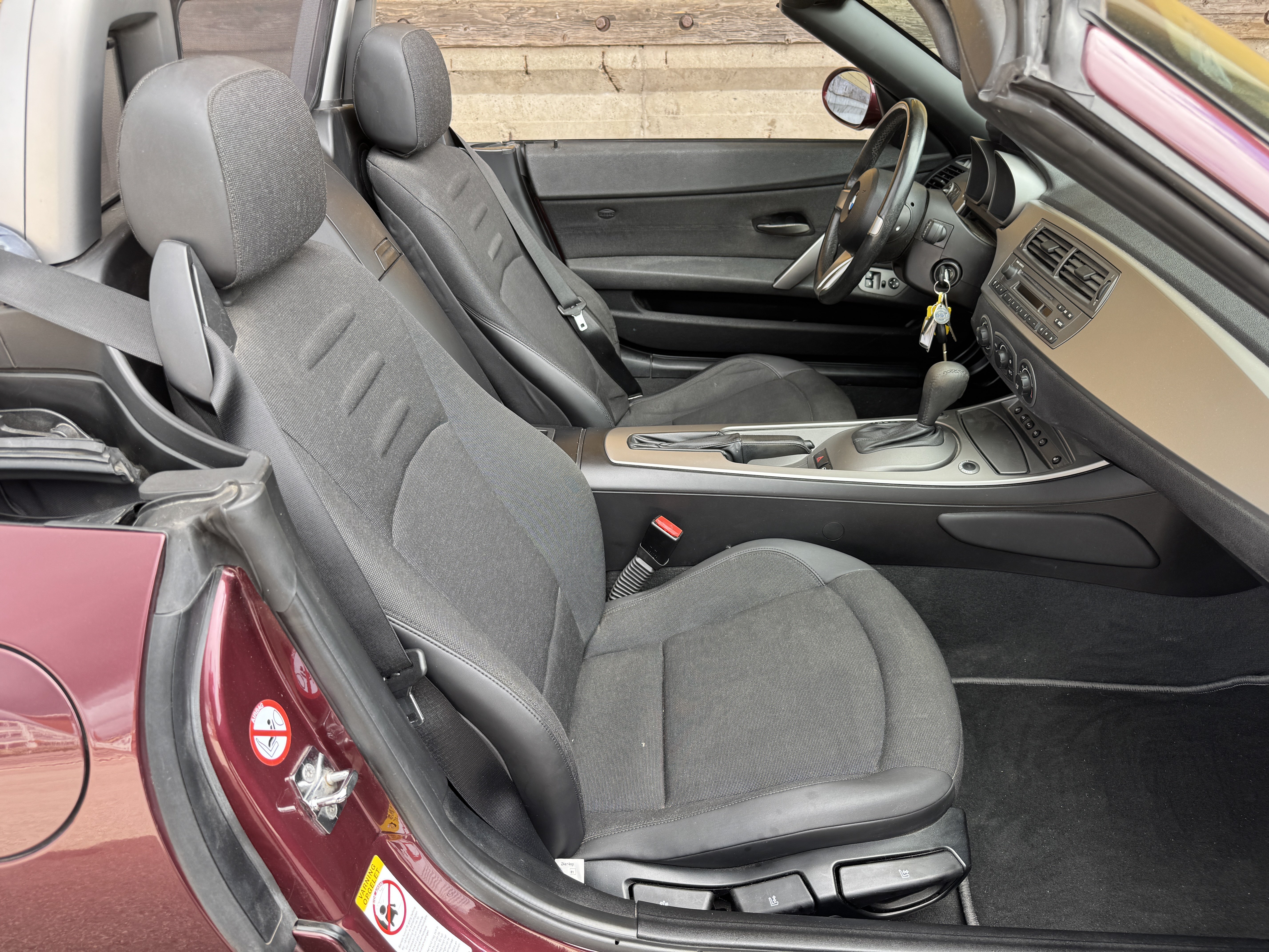 Vehicle Image 37