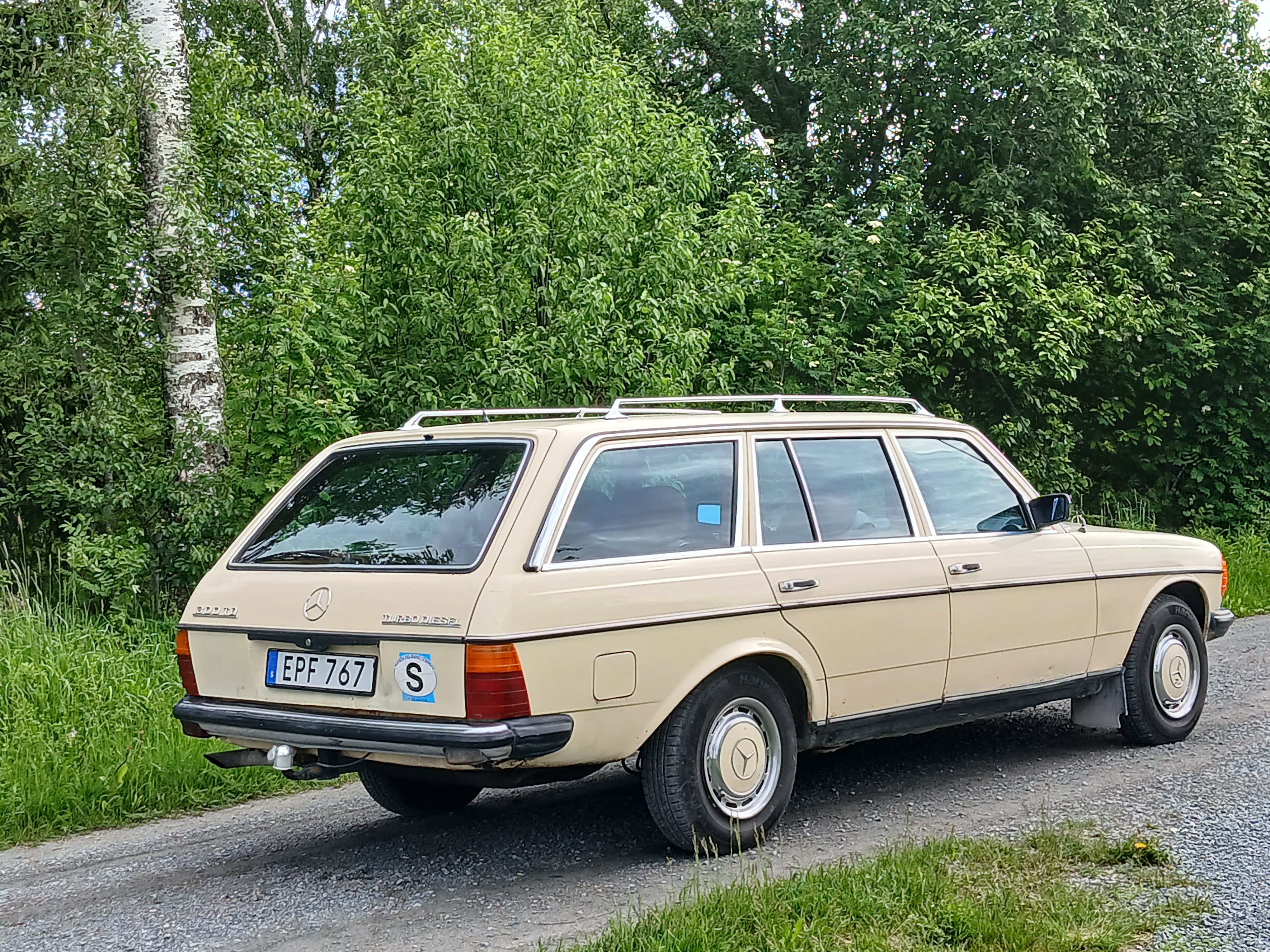 Vehicle Image 60