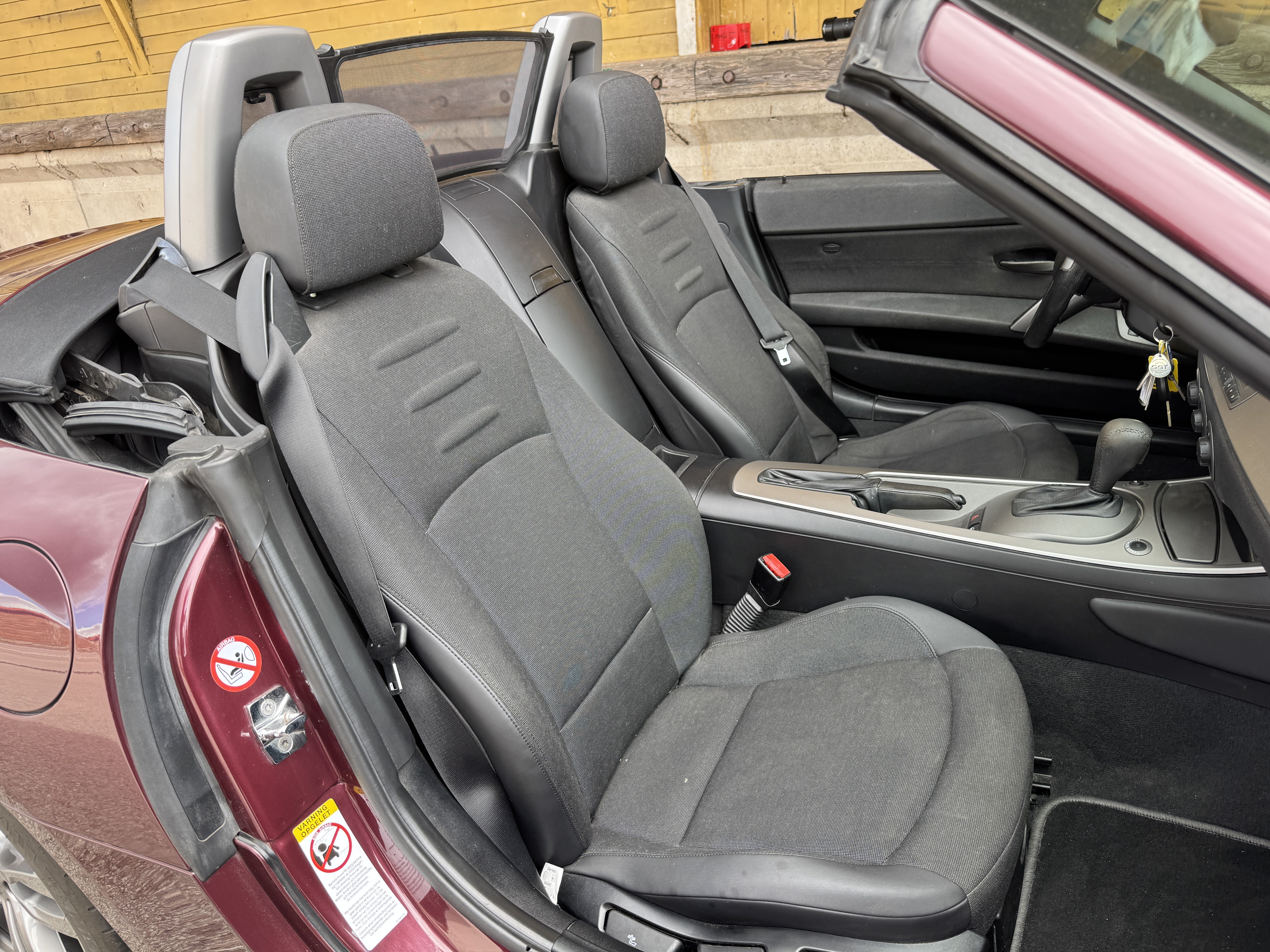 Vehicle Image 38