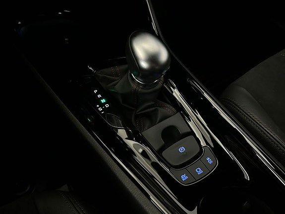 Vehicle Image 18
