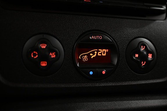 Vehicle Image 27