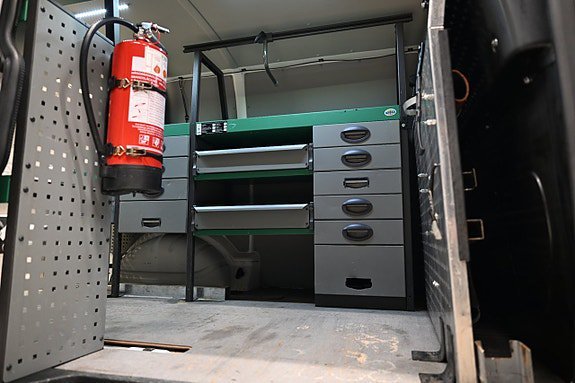 Vehicle Image 13