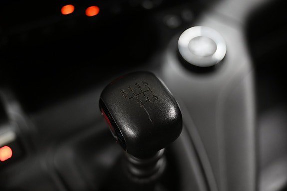 Vehicle Image 26