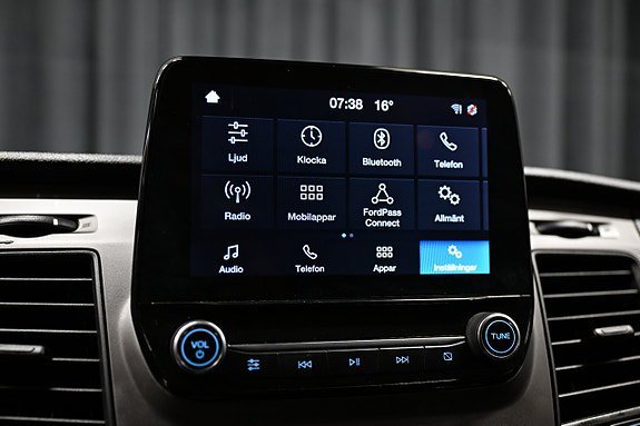 Vehicle Image 19