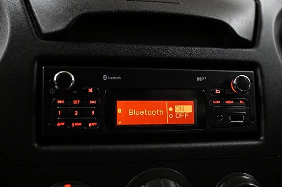 Vehicle Image 28