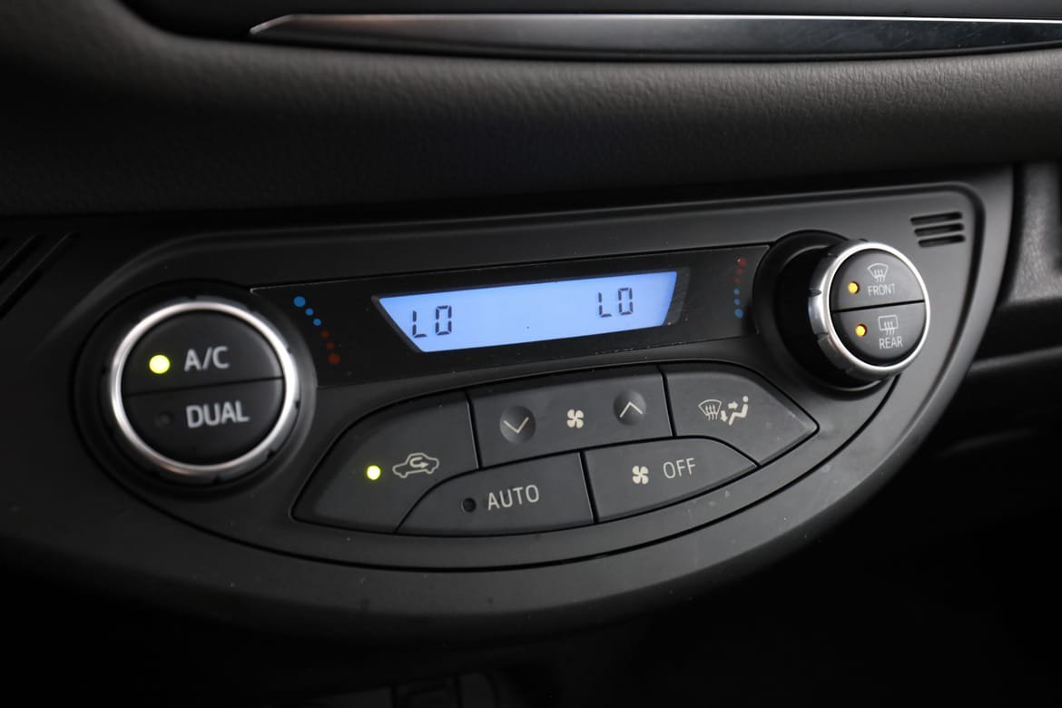 Vehicle Image 23