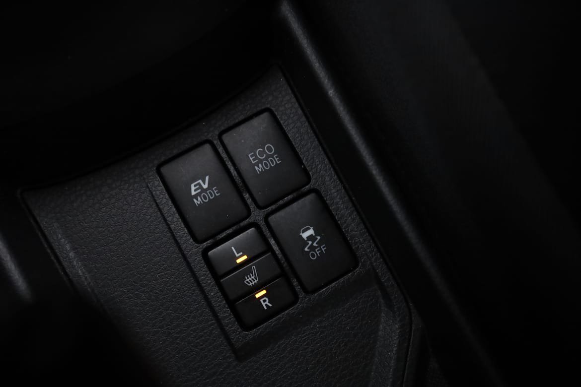 Vehicle Image 26