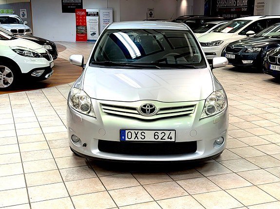Vehicle Image 7
