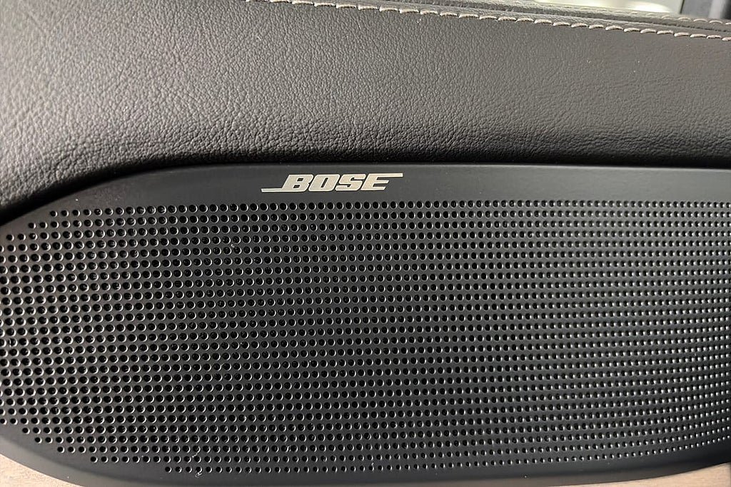 Vehicle Image 23