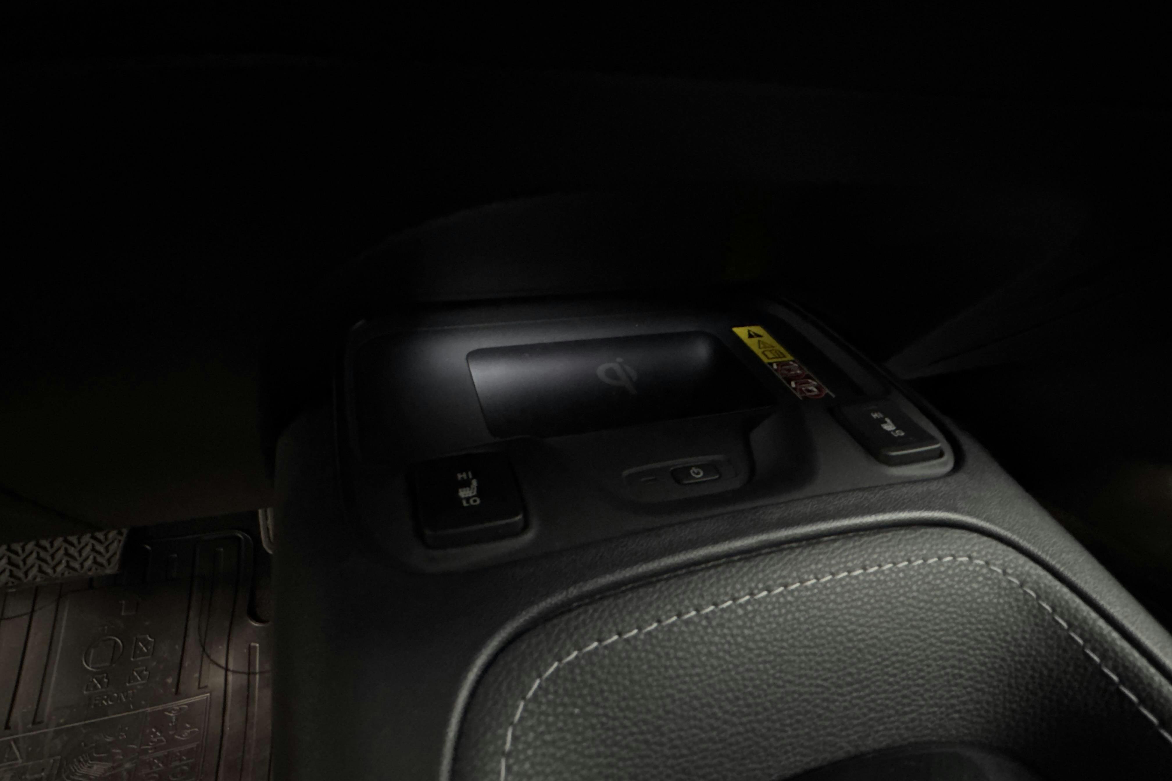 Vehicle Image 15