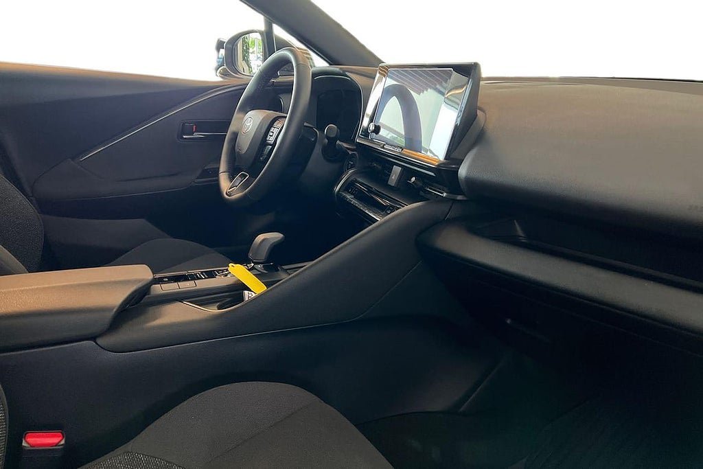 Vehicle Image 7
