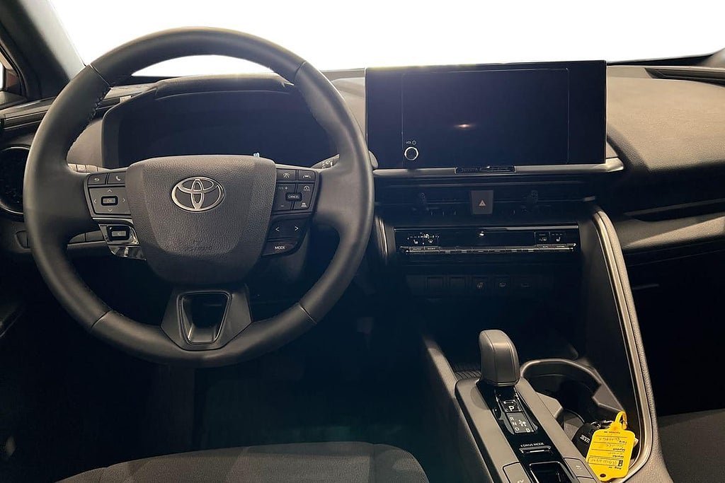 Vehicle Image 10