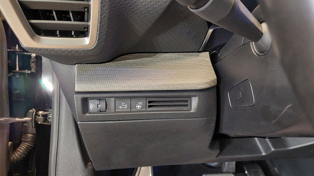 Vehicle Image 40