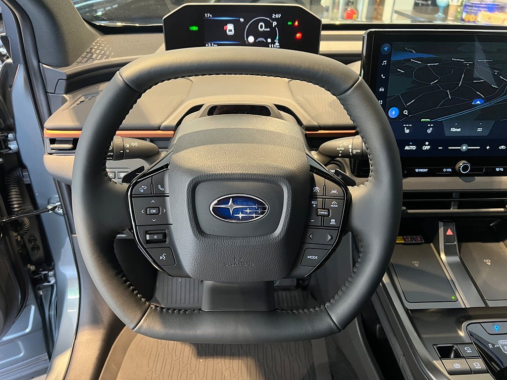 Vehicle Image 9