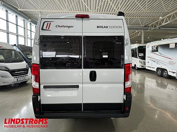 Vehicle Image 26