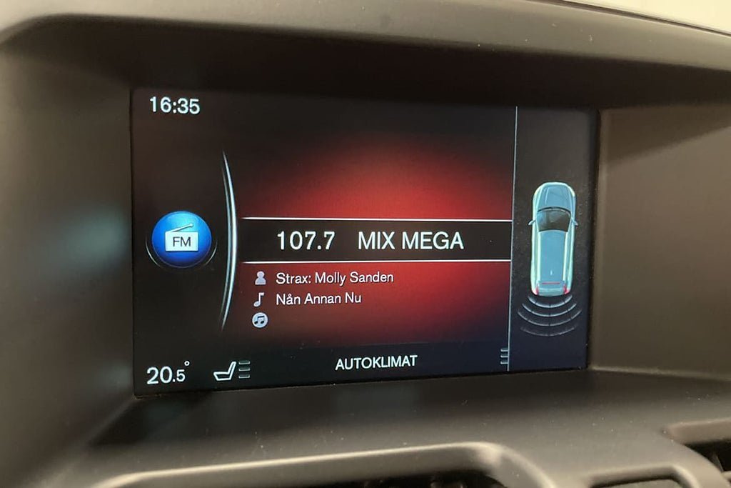 Vehicle Image 21