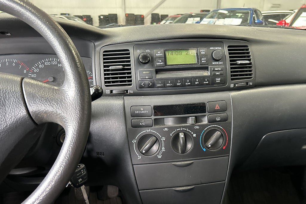 Vehicle Image 15