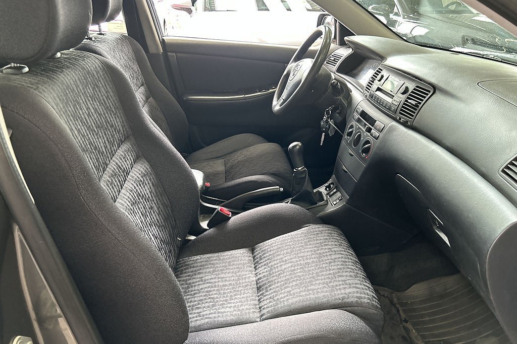 Vehicle Image 17