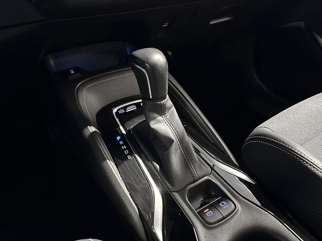 Vehicle Image 18